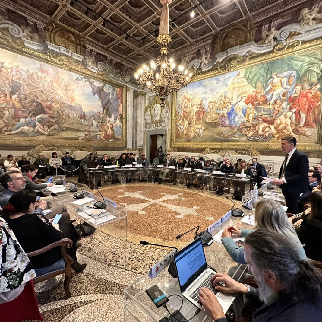 Manganelli contro studenti a Pisa, sindaco Conti: 